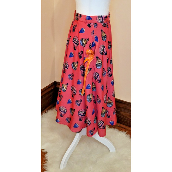 SMALL Modcloth Pink A Line Fit & Flare Retro Style Skirt Hot Air Balloons Pocket - Picture 3 of 12